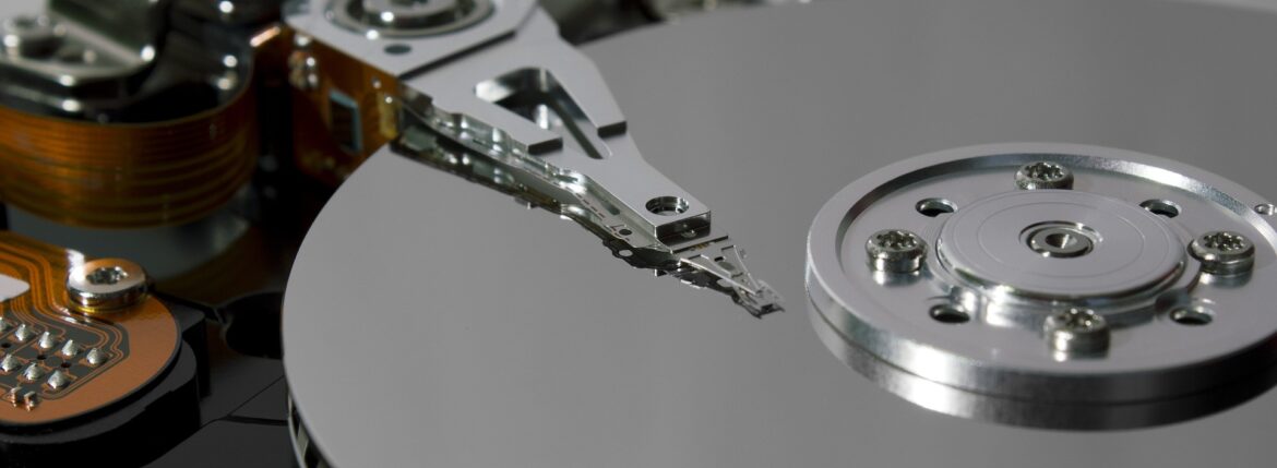 hard-disk-775847_1920-pixabay professionelle Datenrettung